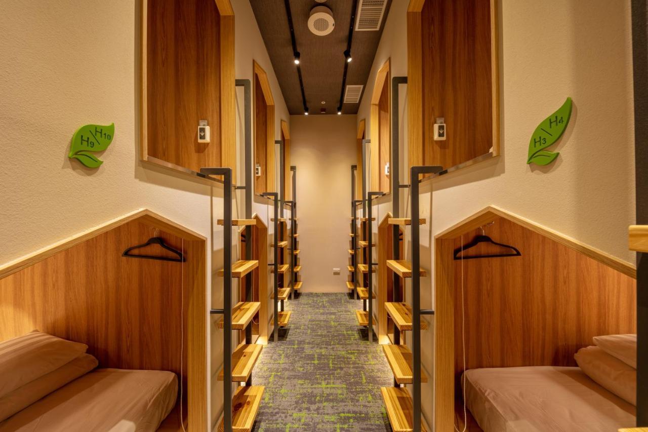 Cho Stay Capsule Hotel-Taoyuan Airport T2 Extérieur photo
